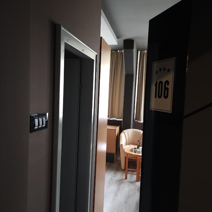 Aparthotel In Club Vrnjačka Banja Esterno foto