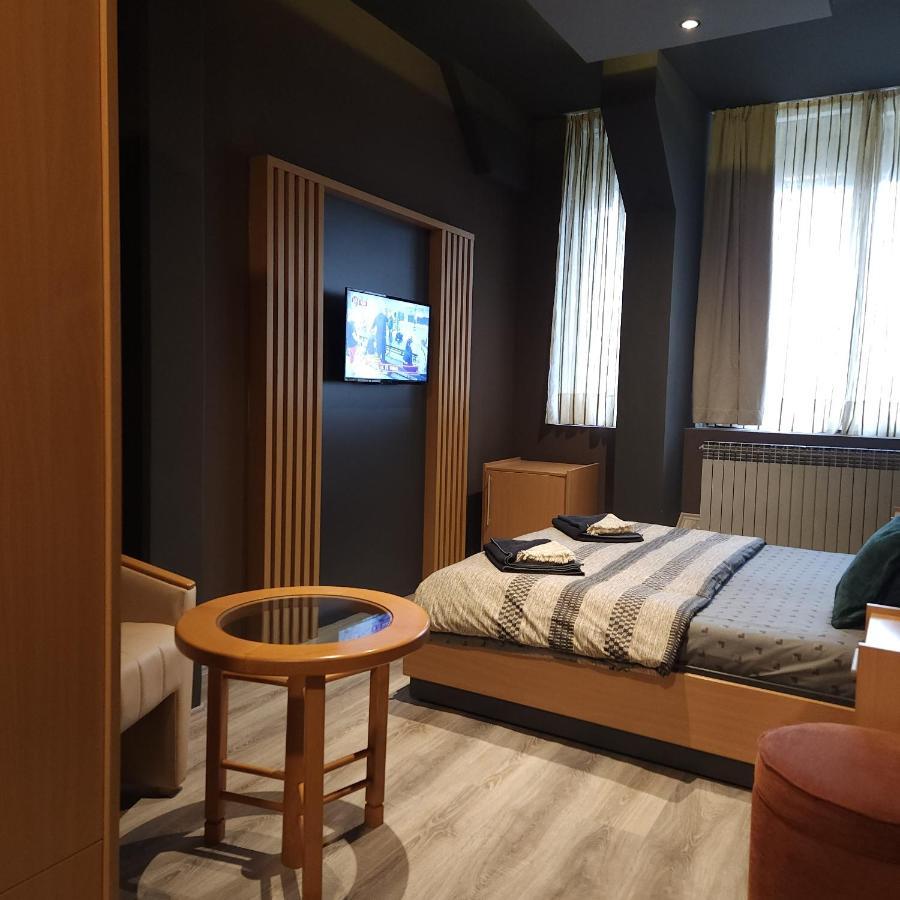 Aparthotel In Club Vrnjačka Banja Esterno foto