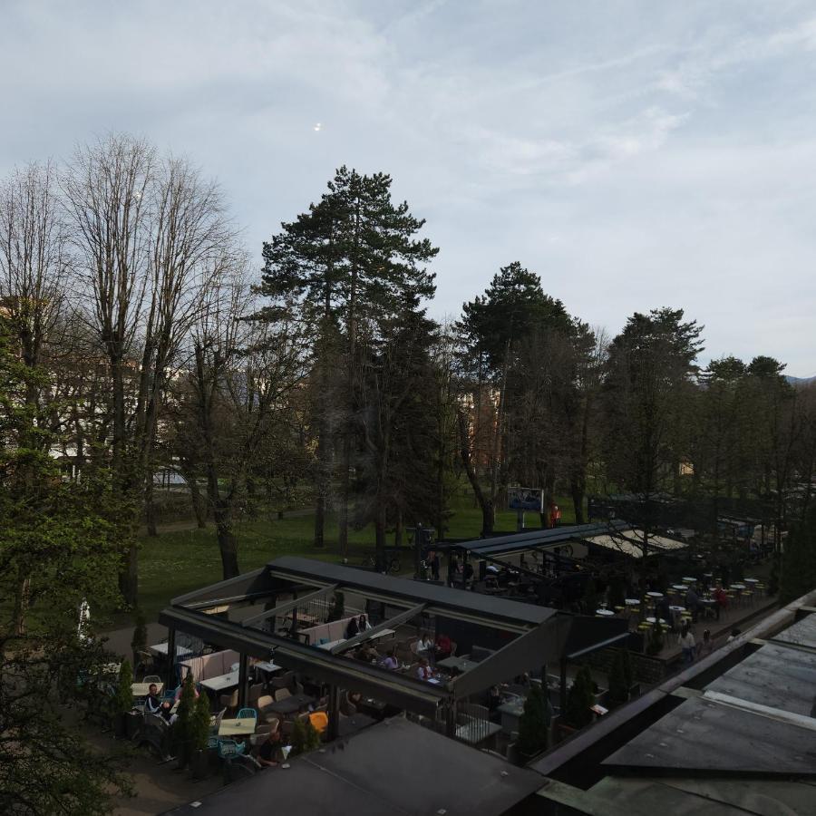 Aparthotel In Club Vrnjačka Banja Esterno foto